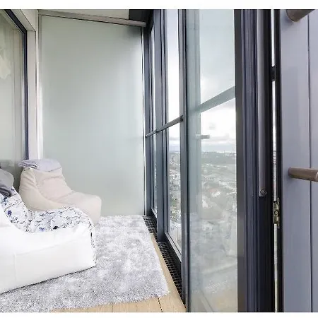 17 Sea View شقة